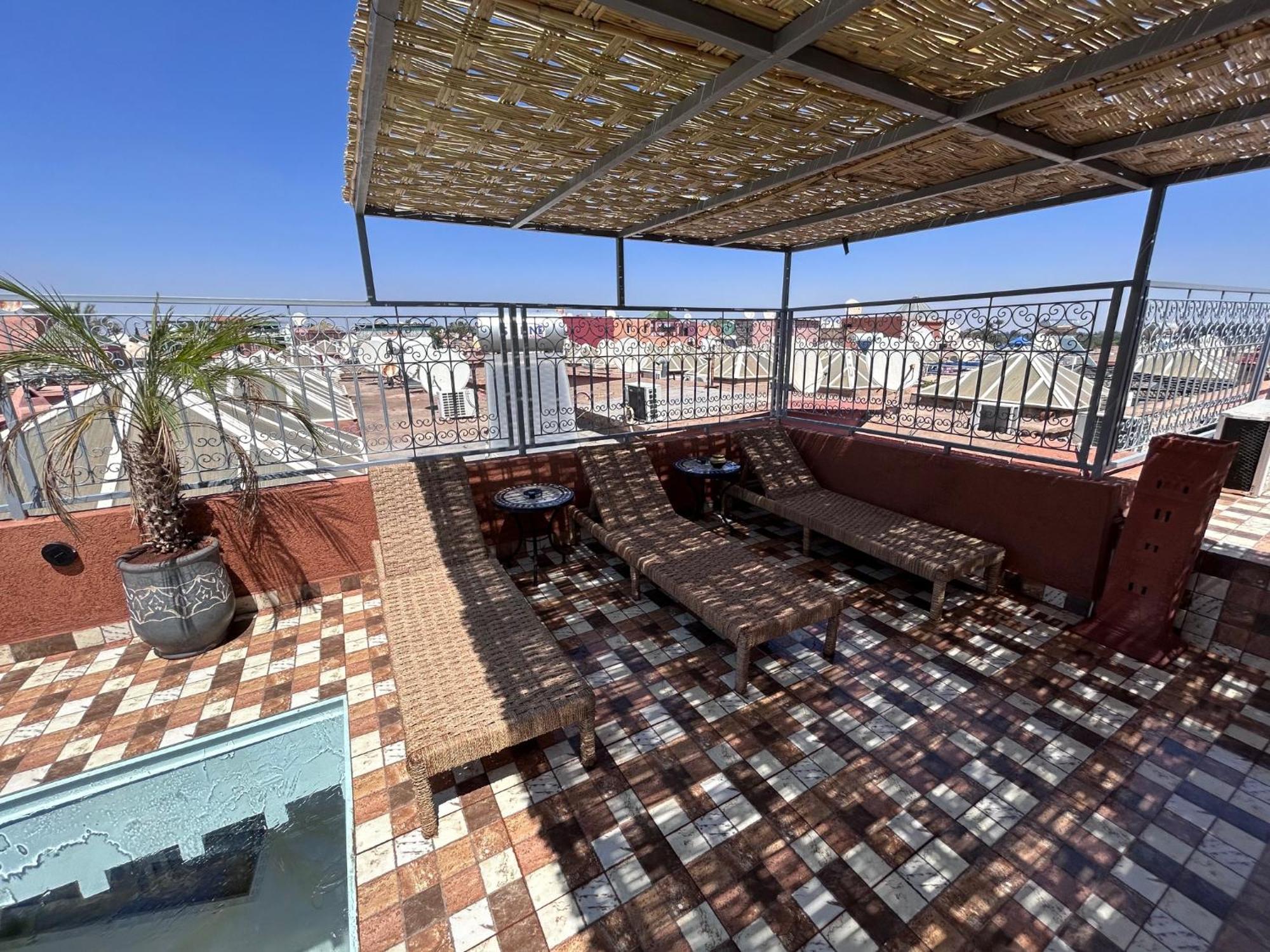 Riad Le Pelican Марракеш Экстерьер фото